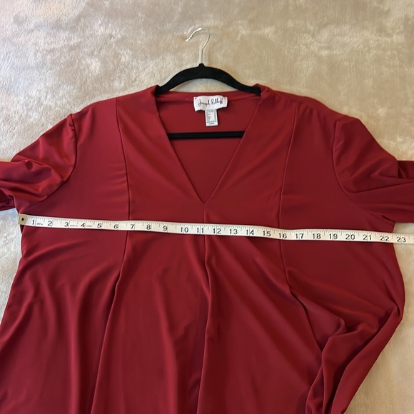 Joseph ribkoff size 18 burgundy tunic top - Picture 2 of 3